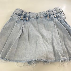 Zara denim short/ skirt